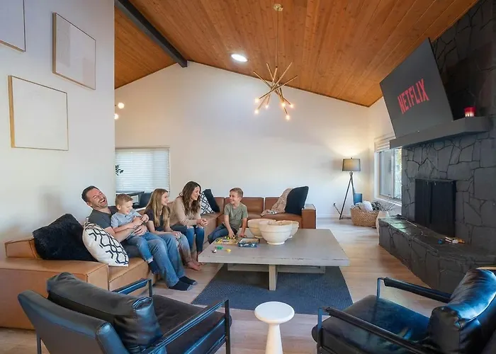Family-friendly Getaway Hot Tub Views Evse Hébergement de vacances