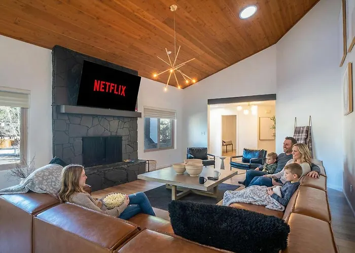 Family-friendly Getaway Hot Tub Views Evse * Flagstaff