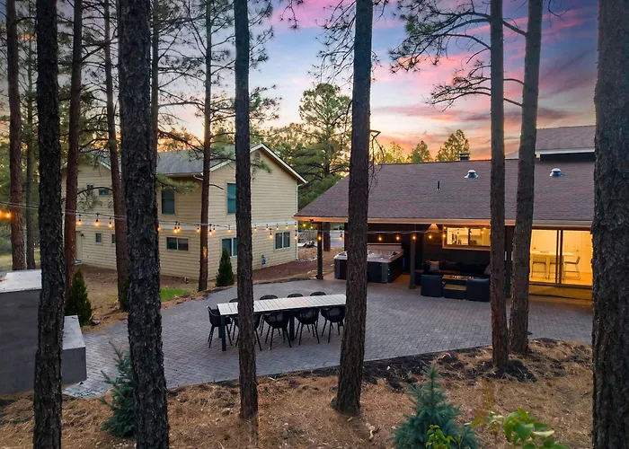Hébergement de vacances Family-friendly Getaway Hot Tub Views Evse